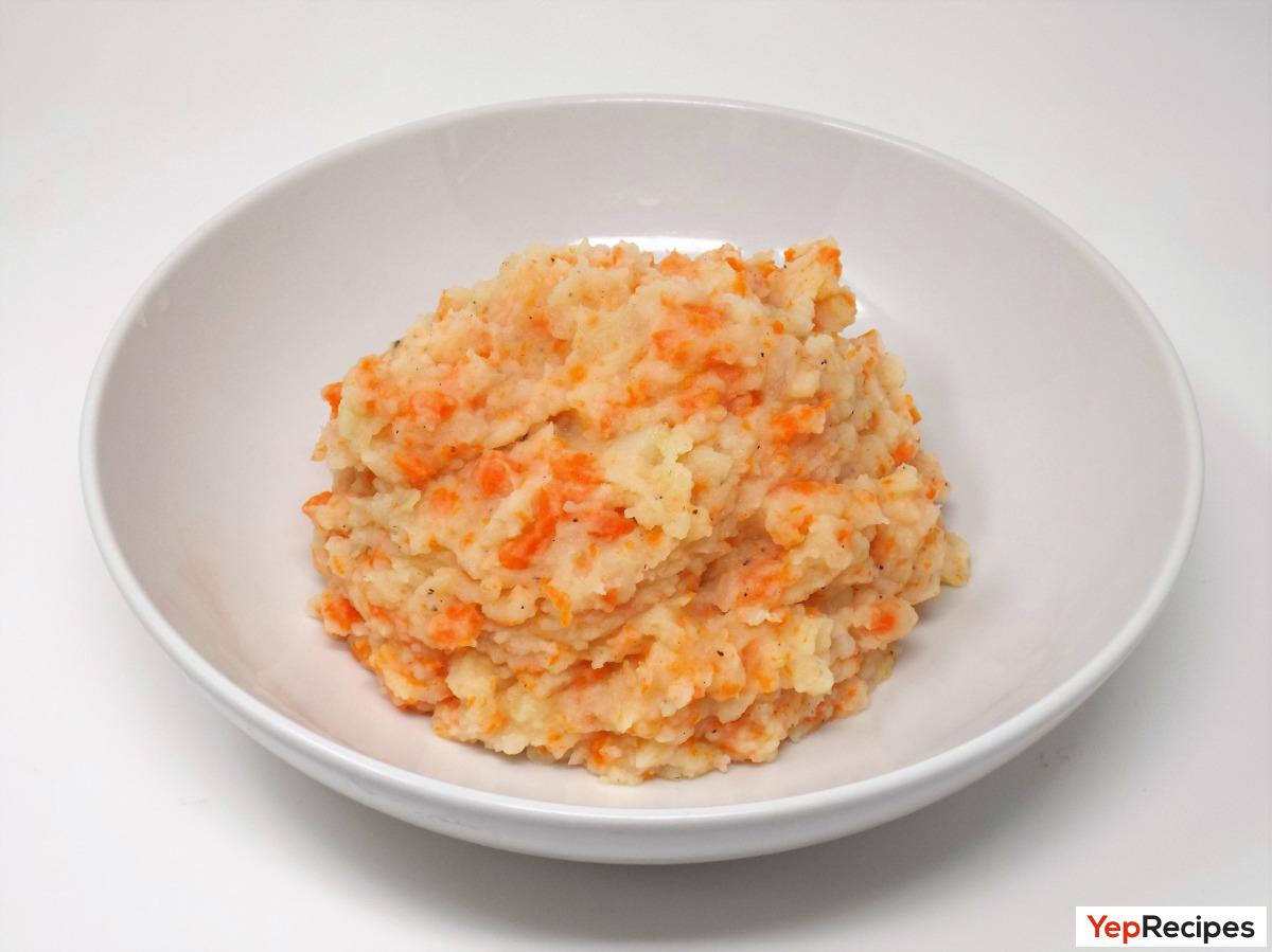 Hutspot - Dutch Mashed Potatoes with Carrots