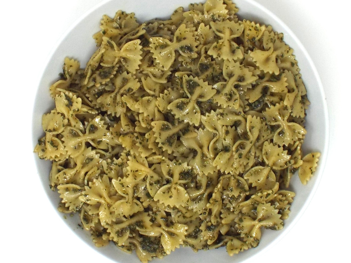 Farfalle Walnut Pesto Pasta recipe