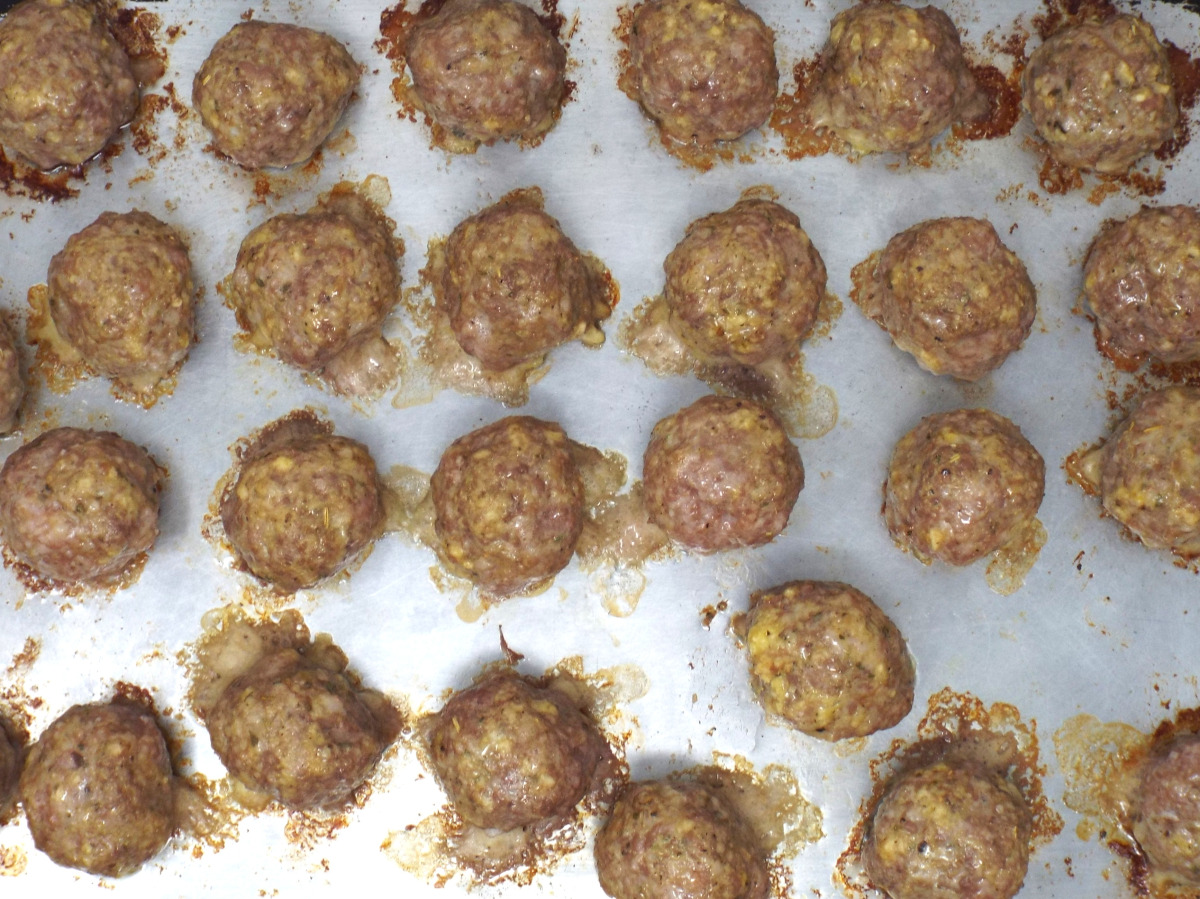 Baked Pork and Beef Italian Meatballs recipe