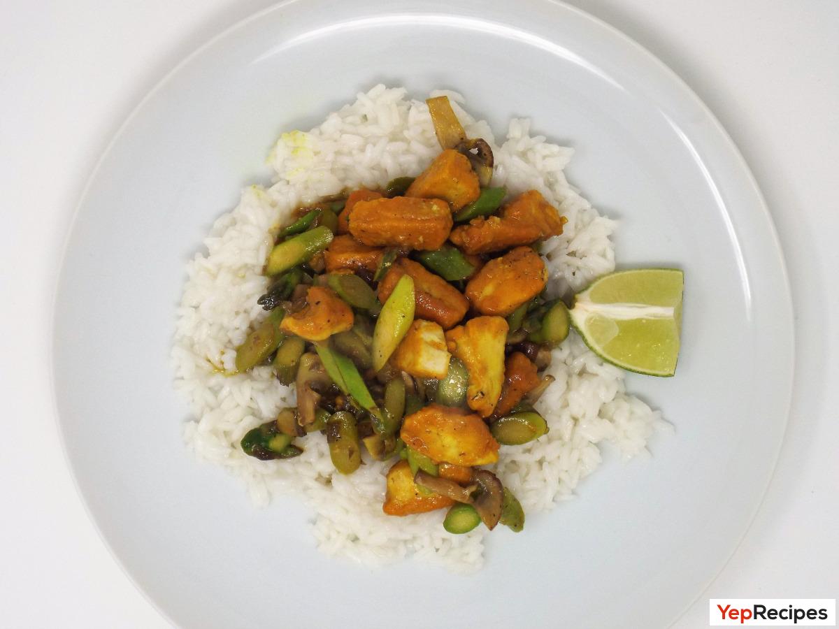 Turmeric Chicken with Mushrooms and Asparagus recipe
