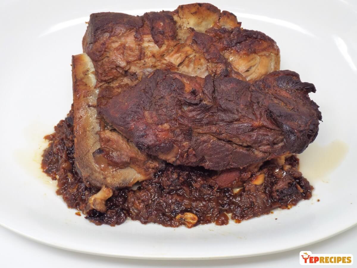 Braised Pork with Fennel and Garlic recipe