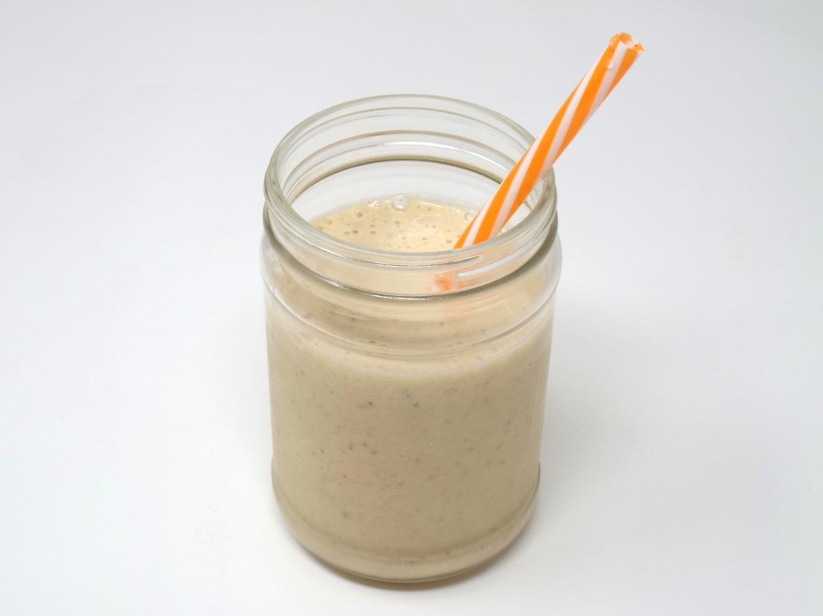 No Ice Cream Peanut Butter and Banana Milkshake recipe