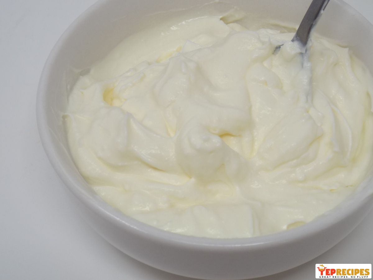 Homemade Creme Fraiche Recipe 