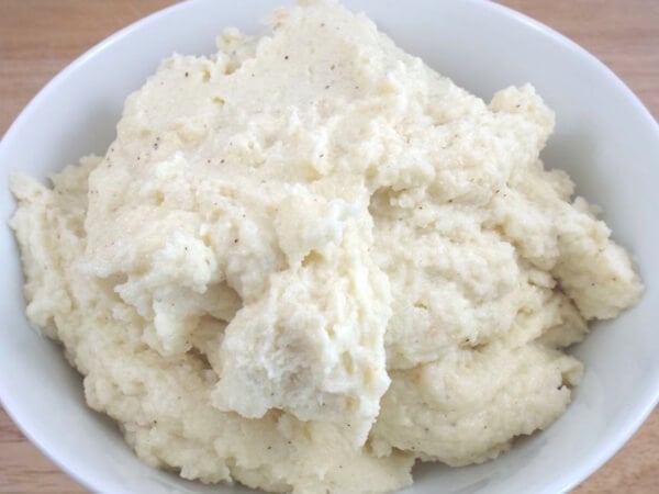 Cheesy White Cheddar Cauliflower Mash