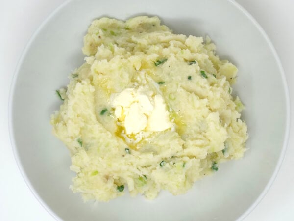 Colcannon (Irish Style Mashed Potatoes)