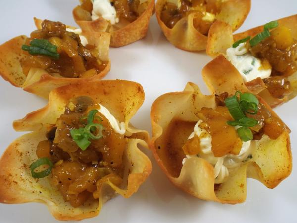 Mango Chutney Rangoon Cups