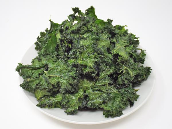 Crispy Garlic Kale Chips