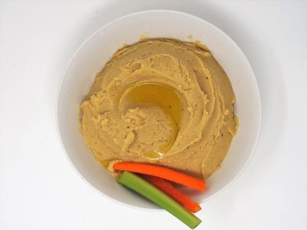 A Simple Hummus from Scratch