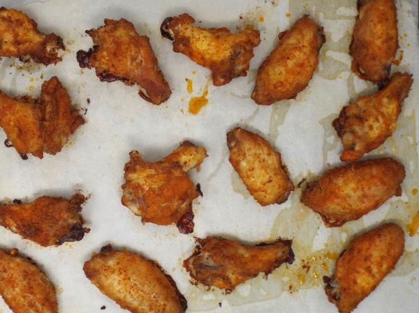 Smoky Oven Baked Chicken Wings with Crispy Skin