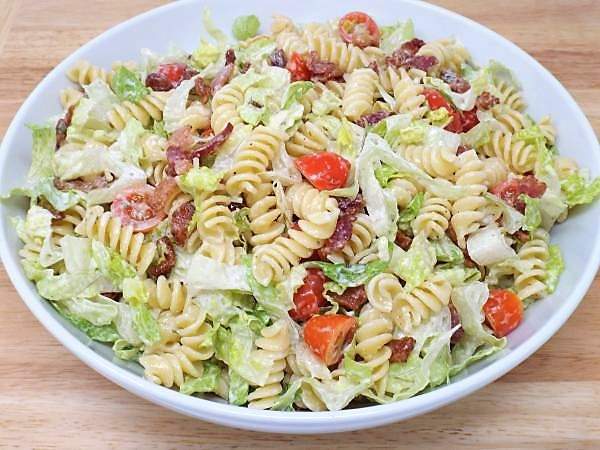 BLT Pasta Salad with Creamy Herb Dressing