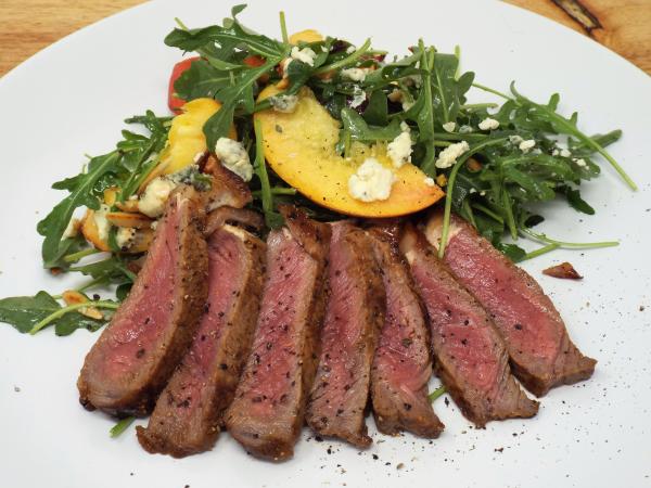 Arugula Steak and Peach Salad