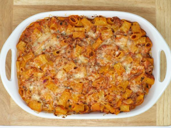 Baked Rigatoni with Sausage and Peppers