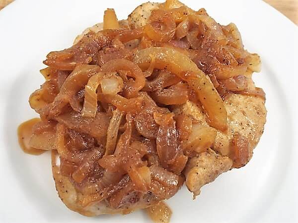 Pork Chops & Caramelized Onions