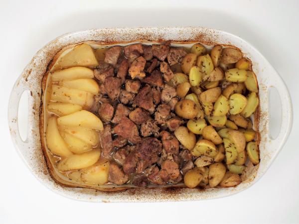 Schusterpfanne (German Pork and Potato Bake)