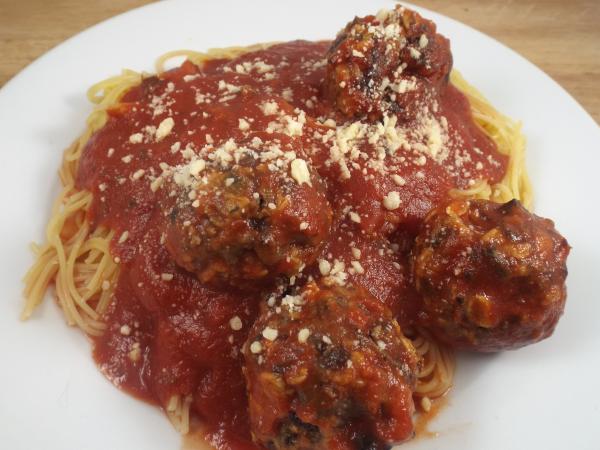 Spaghetti & Vegetarian Meatballs