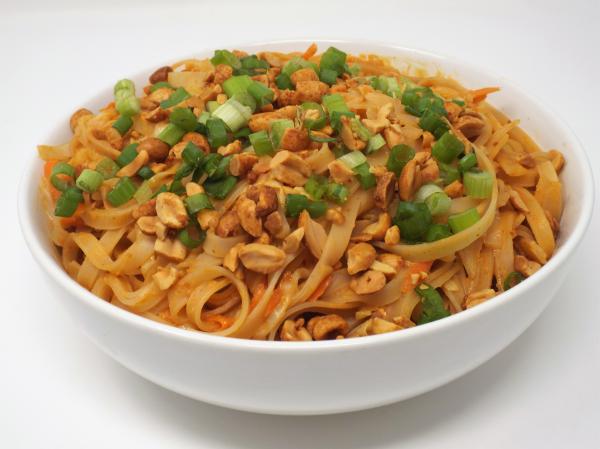 Thai Vegetable Peanut Noodles recipe