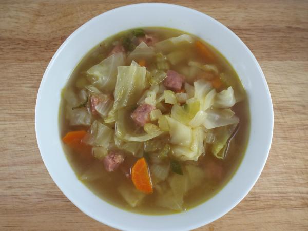 Spicy Cabbage and Garlic Soup with Ham